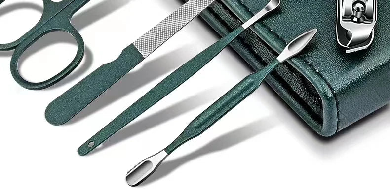 6-Piece Professional Manicure Set – Portable Nail Clipper & Grooming Kit